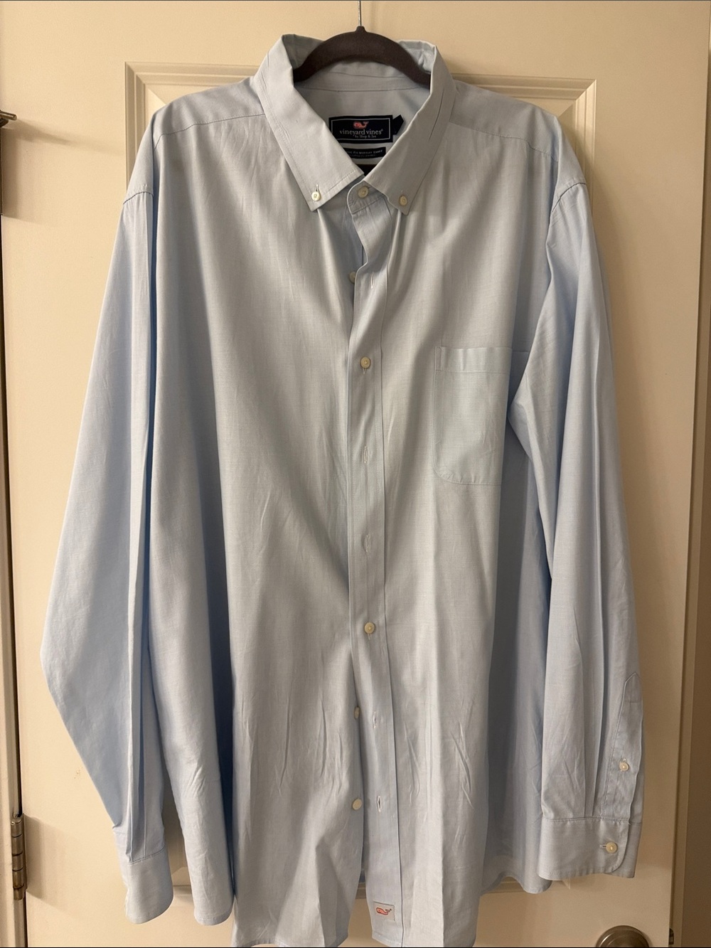 Vineyard Vines Classic Light Blue Button-Down Dress Shirt